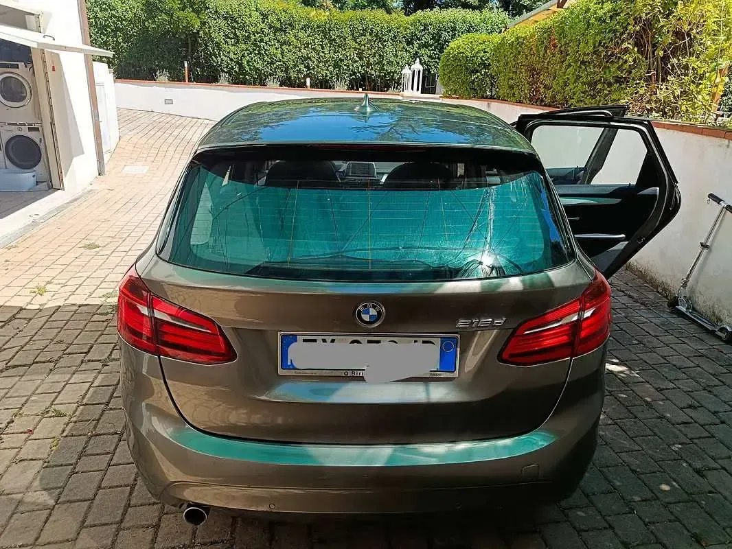 Usata BMW 216 Active Tourer Advantage 116 CV (85 kW) 2015 Argento Monovolume