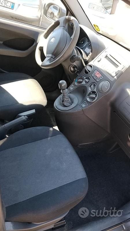 Usata Fiat Panda 69 CV (50 kW) 2011 Utilitaria