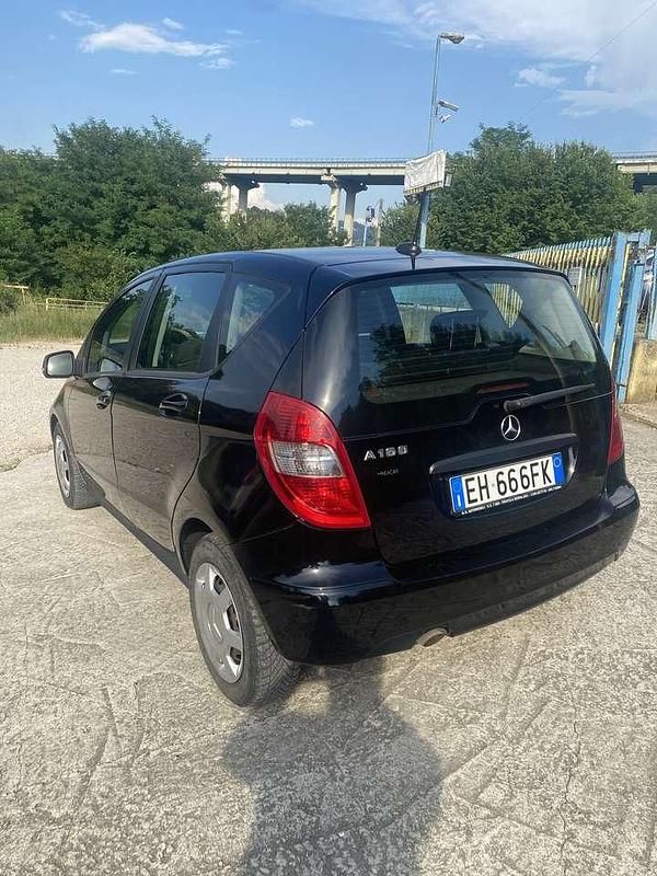 Occasion Mercedes A160 Edition 95 ch (69 kW) 2011 Noir Monospace