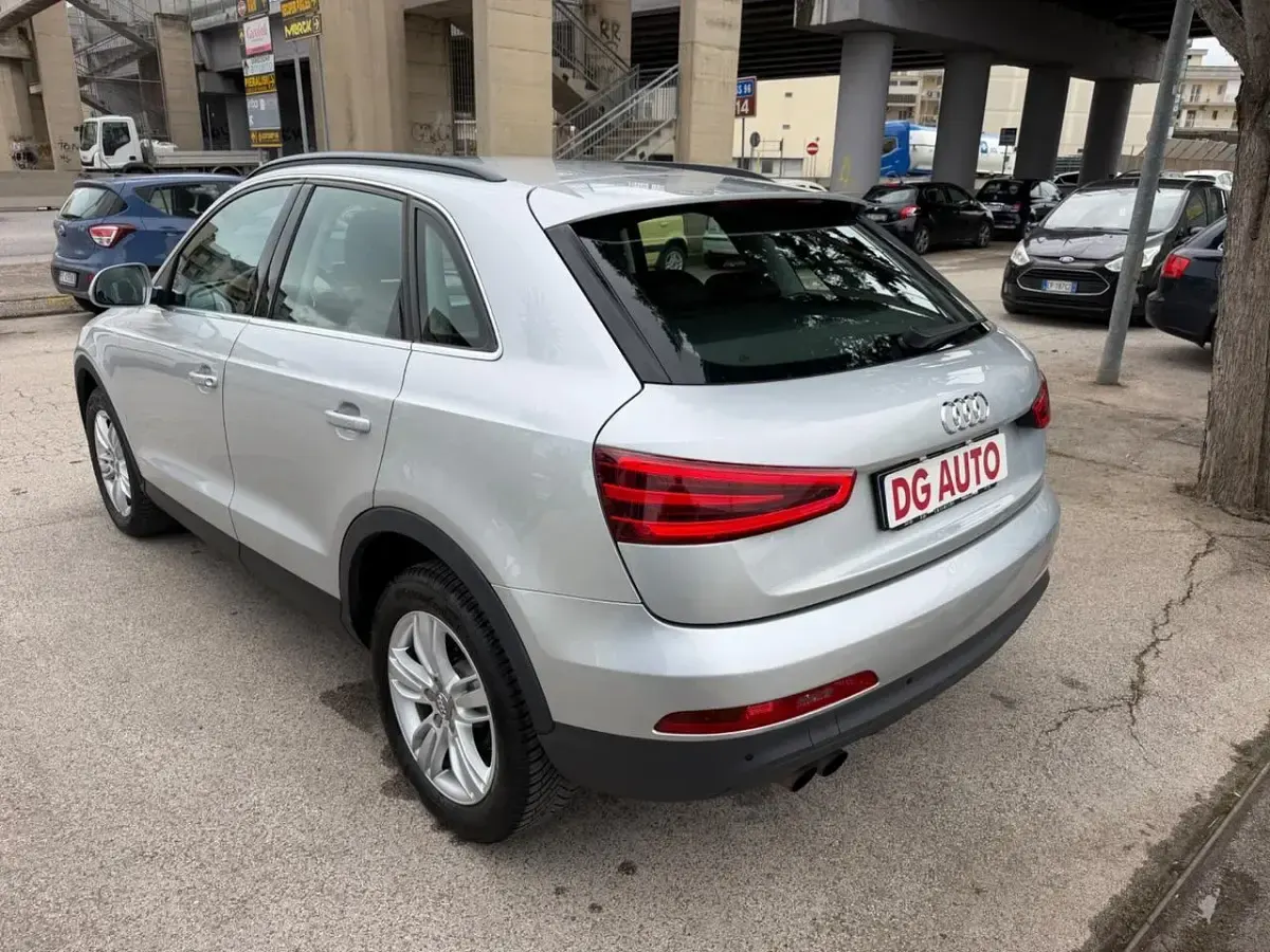 Usata Audi Q3 140 CV (102 kW) 2012 Argento SUV