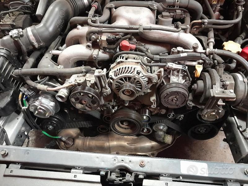 Usata Subaru Legacy 2006 Grigio Station wagon