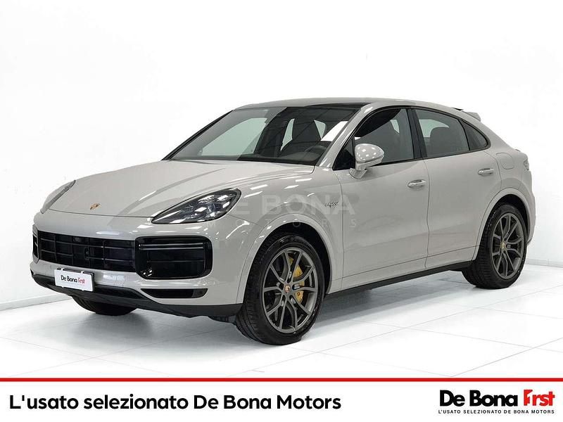 Grigio gesso Usata 2019 Porsche Cayenne Coupe Turbo S E-Hybrid Coupé | 89.500 € - Immagine 1/4