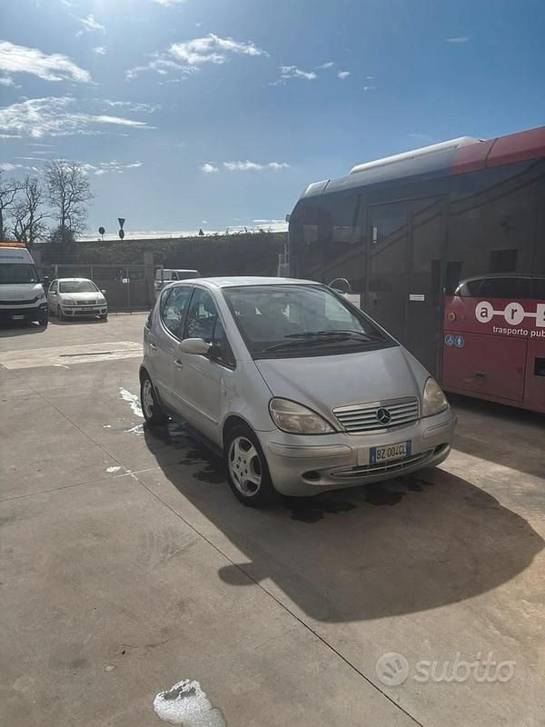 Usata Mercedes A170 95 CV (69 kW) 2002 Grigio Berlina
