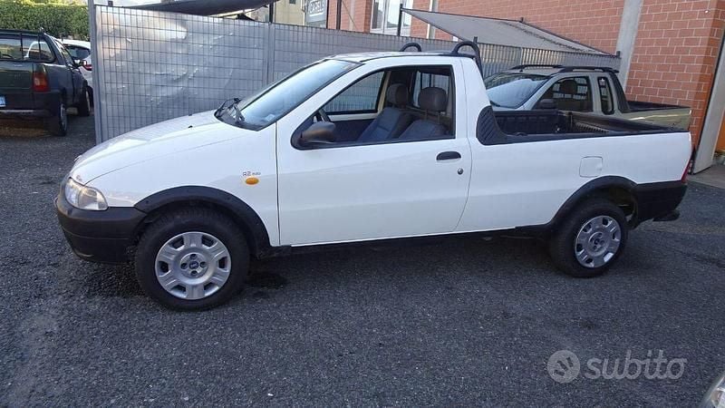 Usata Fiat Fiorino 69 CV (50 kW) 2002 Bianco Monovolume