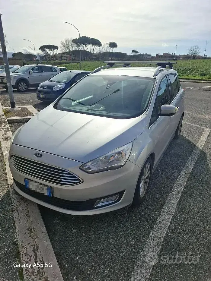 Usata Ford C-MAX 120 CV (88 kW) 2016 Grigio Monovolume