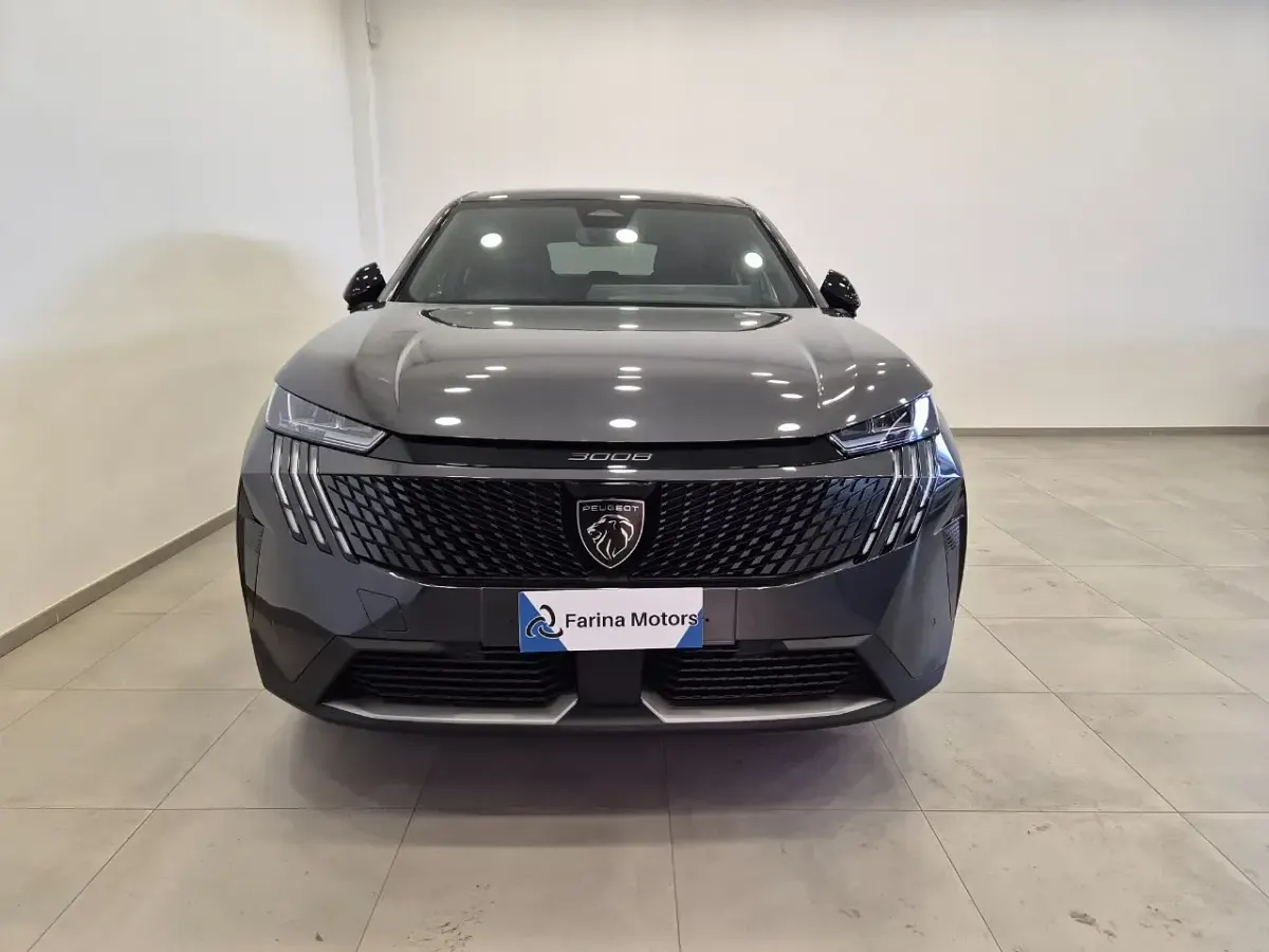 Begagnad Peugeot 3008 145 HK (106 kW) 2025 Grå SUV