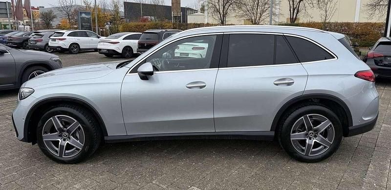 Usata Mercedes GLC220 AMG Line Premium 197 CV (144 kW) 2024 Other SUV