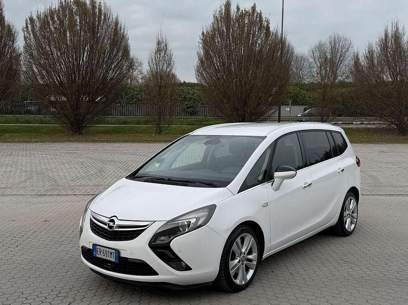 Usata Opel Zafira Tourer Cosmo 140 CV (102 kW) 2013 Other Monovolume