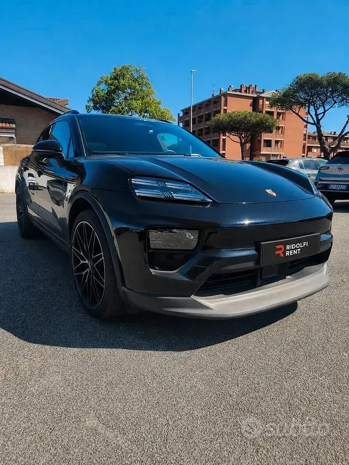 Usata Porsche Macan 144 kW (197 CV) 2025 Nero SUV