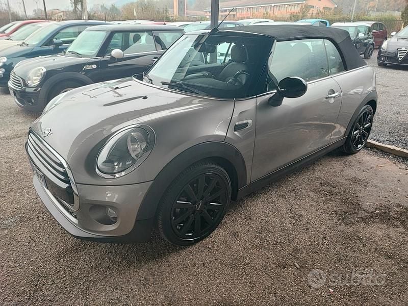 Marrone Usata 2019 Mini Cooper D Cabriolet Hype Cabrio | 15.500 € (Ottimo prezzo) - Immagine 1/4