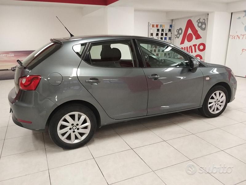 Usata Seat Ibiza Style 70 CV (51 kW) 2014 Grigio Berlina