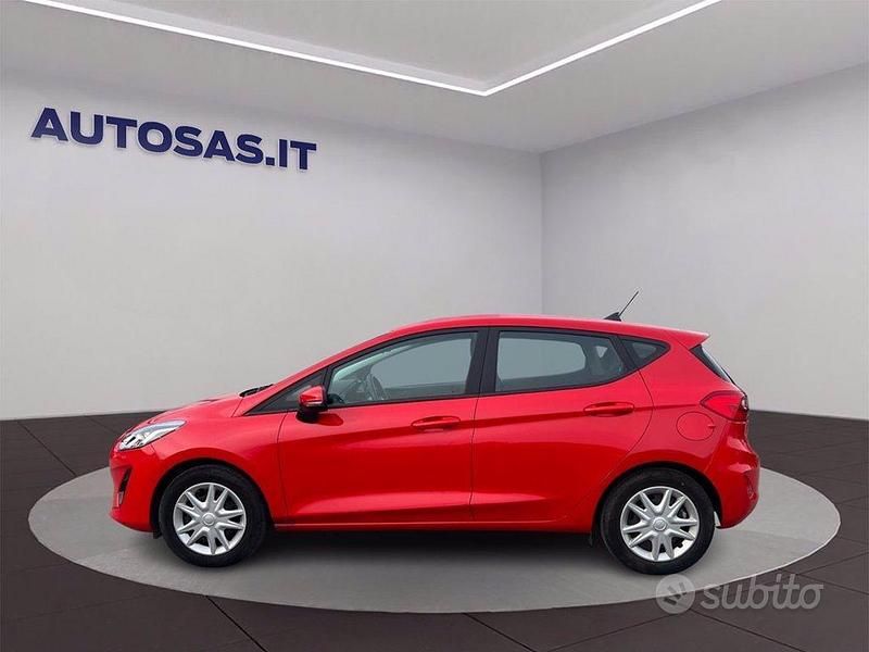 Usata Ford Fiesta 75 CV (55 kW) 2020 Rosso Monovolume