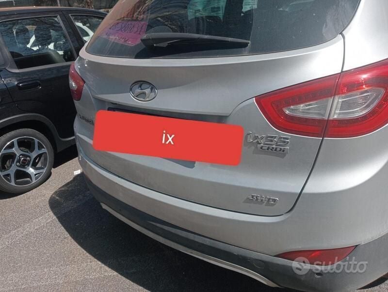 Usata Hyundai ix35 163 CV (119 kW) 2015 Grigio SUV