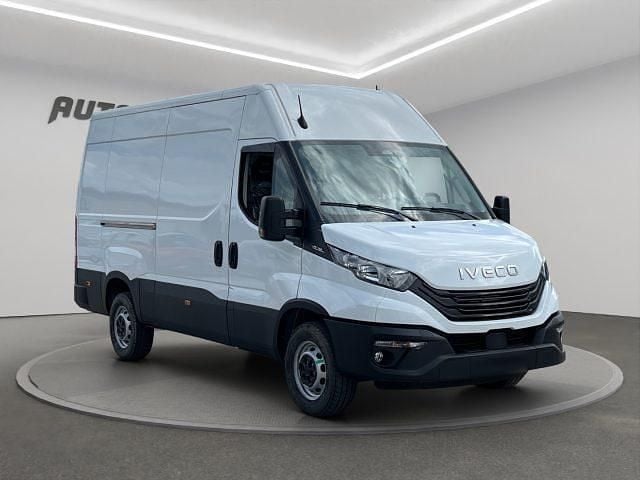 Nuova Iveco Daily 136 CV (100 kW) 2025 Bianco Furgone