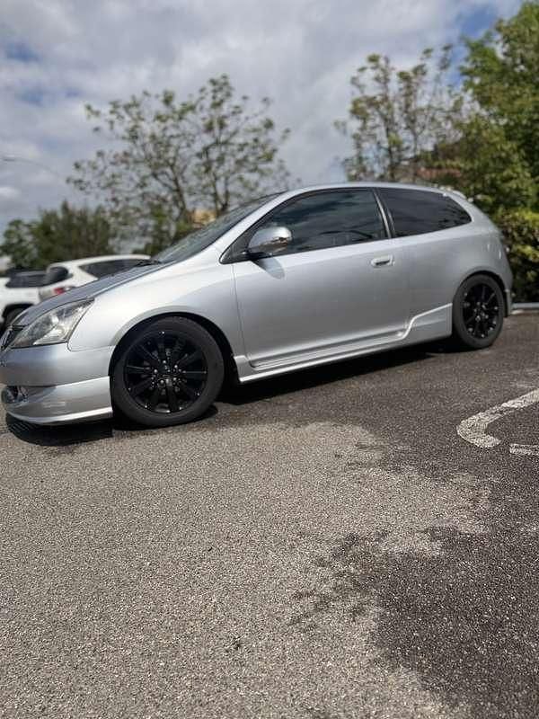 Usata Honda Civic S 101 CV (74 kW) 2004 Berlina