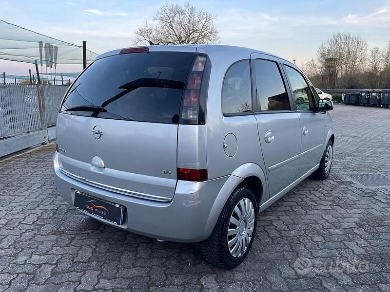 Usata Opel Meriva Enjoy 105 CV (77 kW) 2007 Grigio Monovolume
