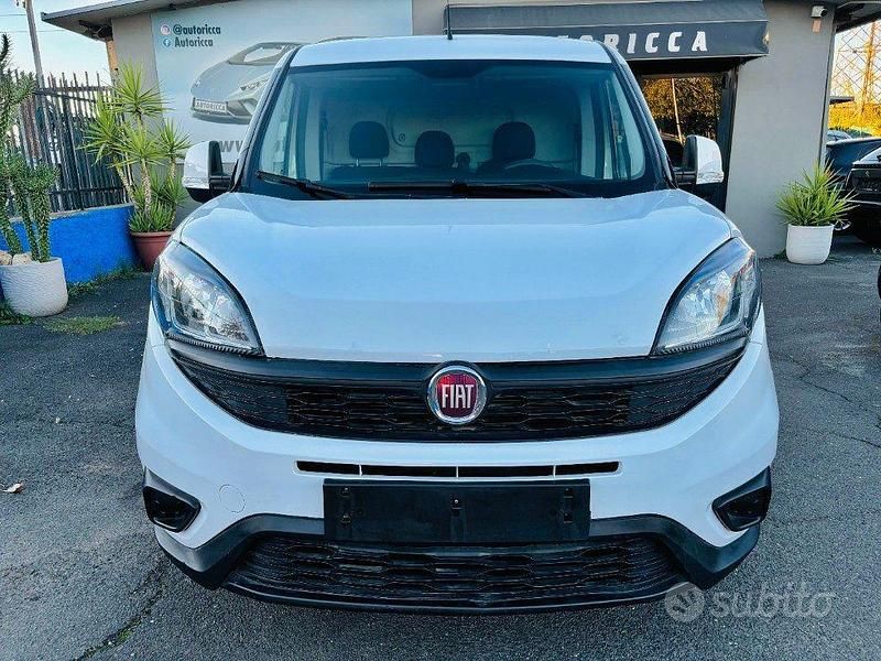 Usata Fiat Doblò 95 CV (69 kW) 2018 Bianco Monovolume
