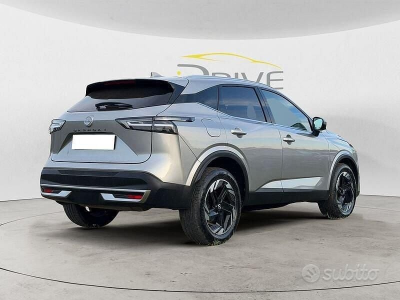 Usata Nissan Qashqai N-Connecta 158 CV (116 kW) 2025 Grigio SUV
