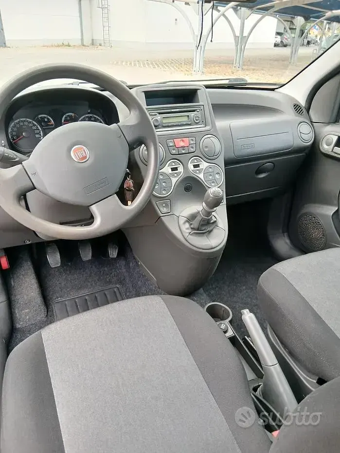 Usata Fiat Panda 69 CV (50 kW) 2011 Utilitaria