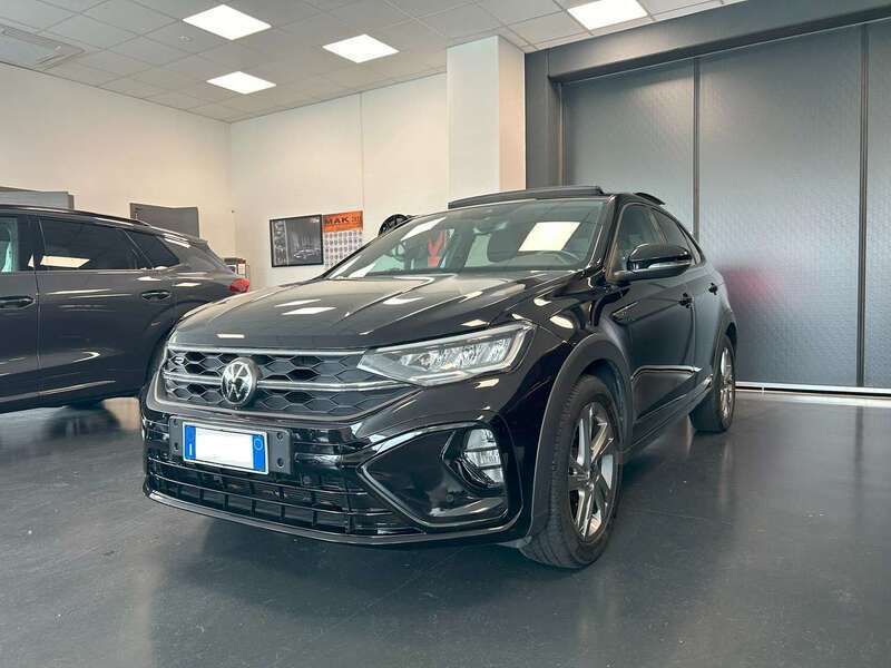 Deep black Usata 2022 VW Taigo R-line SUV | 22.300 € (Molto cara) - Immagine 1/4