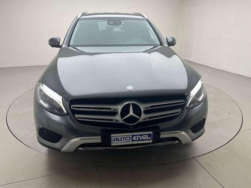 Usata Mercedes GLC250 204 CV (150 kW) 2016 Grigio SUV