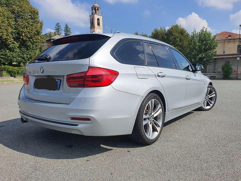 Usata BMW 316 Sport Line 116 CV (85 kW) 2016 Station wagon