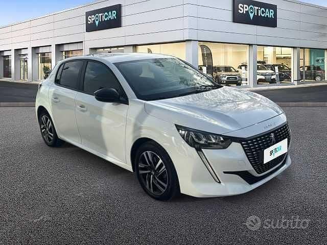 Usata Peugeot 208 Active 101 CV (74 kW) 2023 Bianco Utilitaria