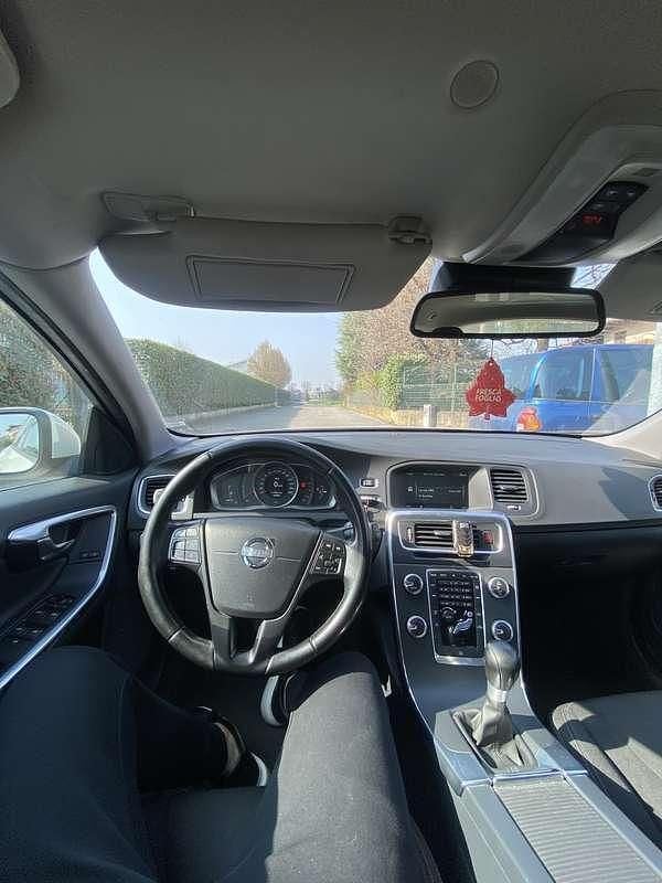 Usata Volvo V60 114 CV (83 kW) 2015 Station wagon