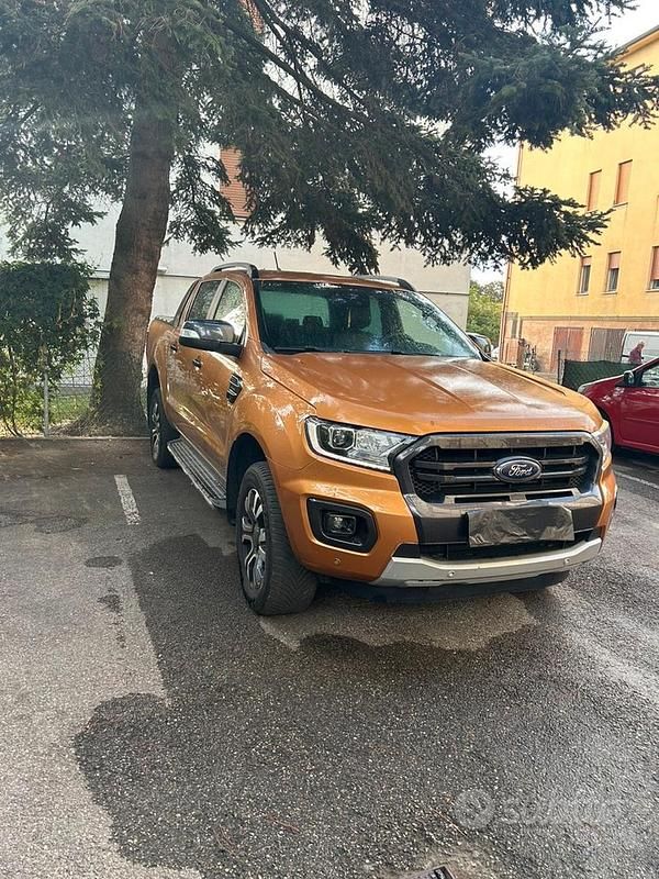 Usata Ford Ranger Wildtrack 213 CV (156 kW) 2020 Giallo Pick-up