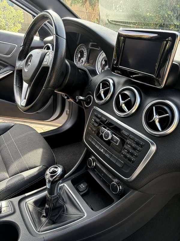 Usata Mercedes A180 Executive 109 CV (80 kW) 2014 Berlina