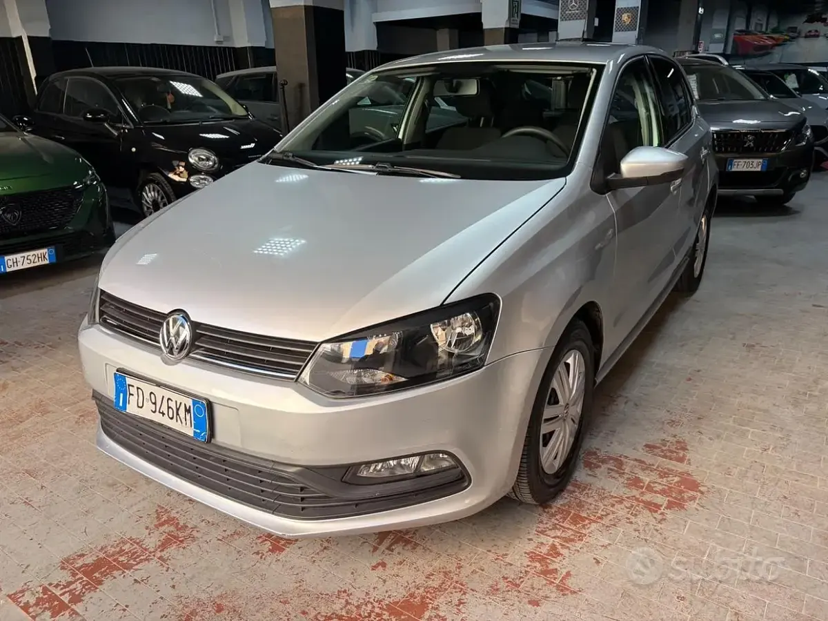 Usata VW Polo Trendline 60 CV (44 kW) 2016 Grigio Berlina