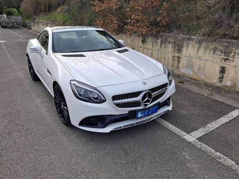 Usata Mercedes SLC250 AMG line 204 CV (150 kW) 2016 Bianco Cabrio