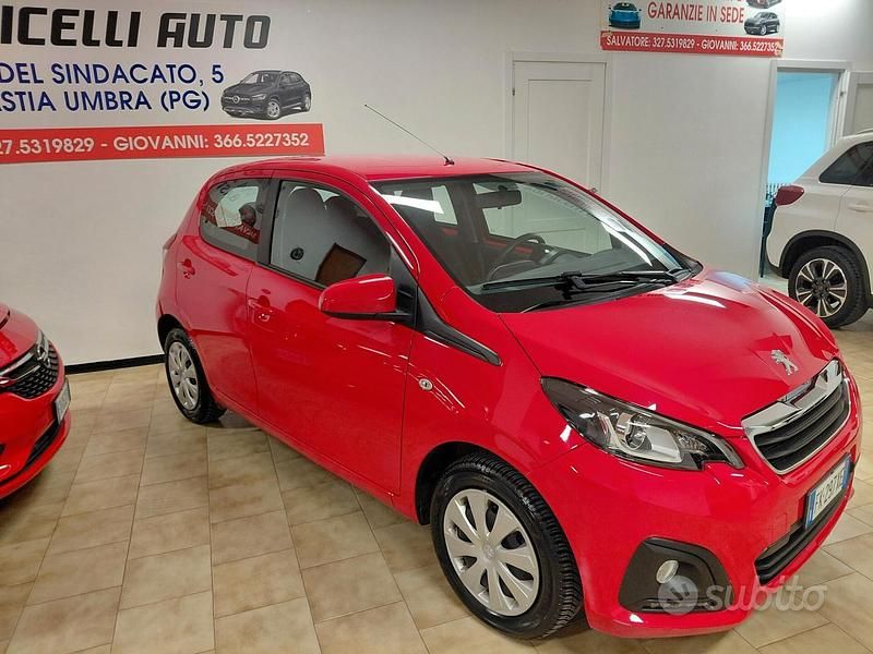 Usata Peugeot 108 69 CV (50 kW) 2017 Rosso Utilitaria