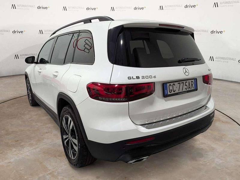 Usata Mercedes GLB200 150 CV (110 kW) 2021 Bianco SUV