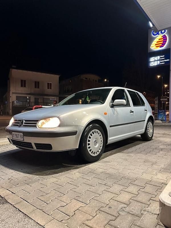 Usata VW Golf III 1999 Grigio Utilitaria