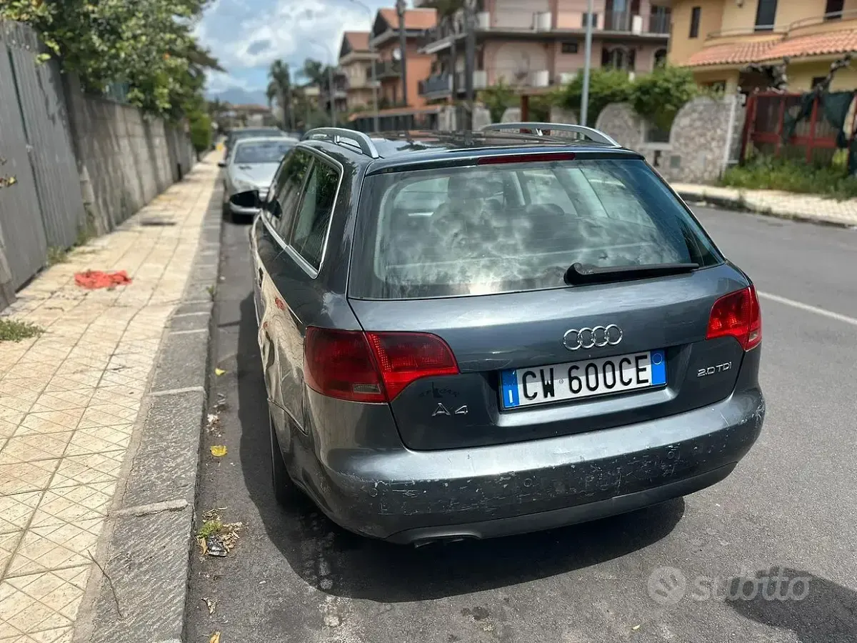Usata Audi A4 140 CV (102 kW) 2005 Grigio Station wagon