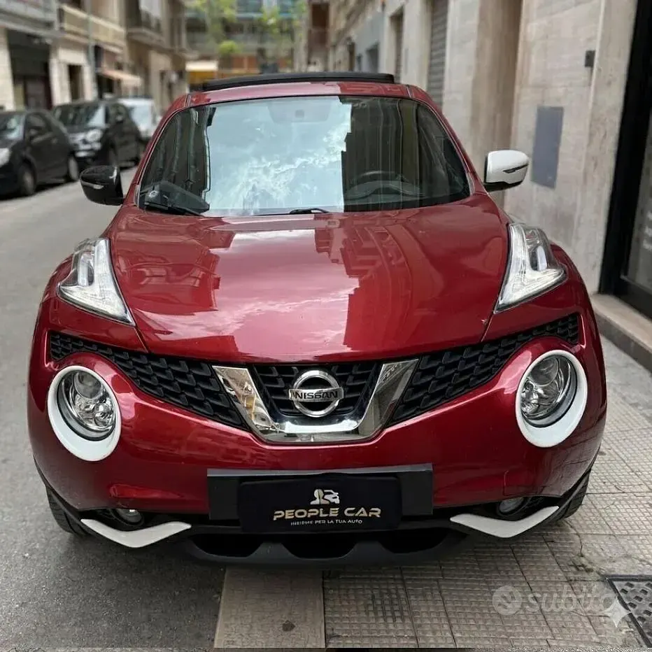 Usata Nissan Juke Tekna 110 CV (80 kW) 2015 Rosso SUV