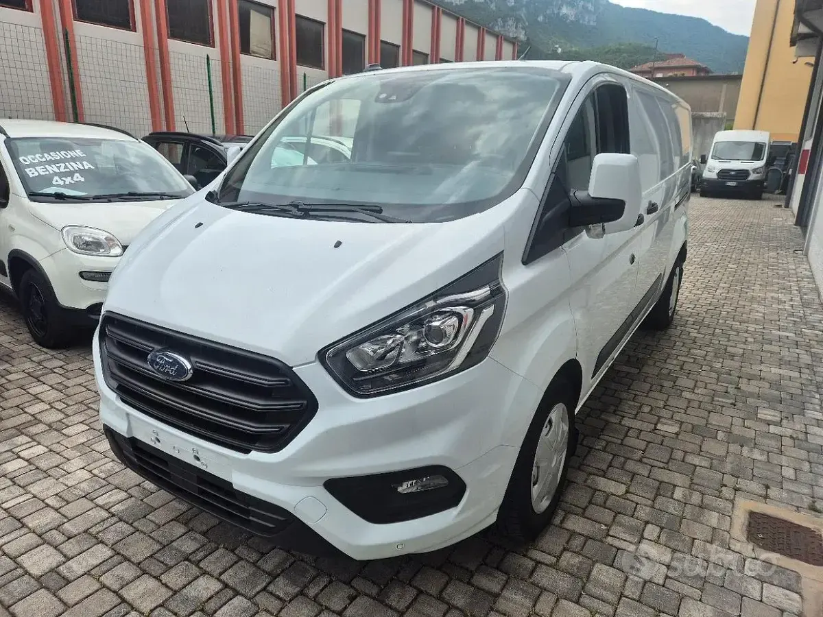Usata Ford Transit Custom Trend 131 CV (96 kW) 2021 Bianco Berlina