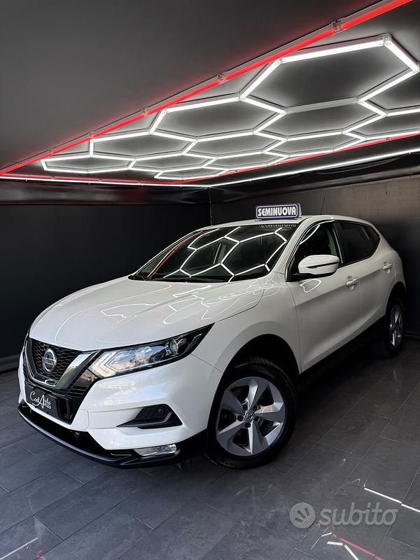 Usata Nissan Qashqai Tekna 116 CV (85 kW) 2019 Bianco SUV