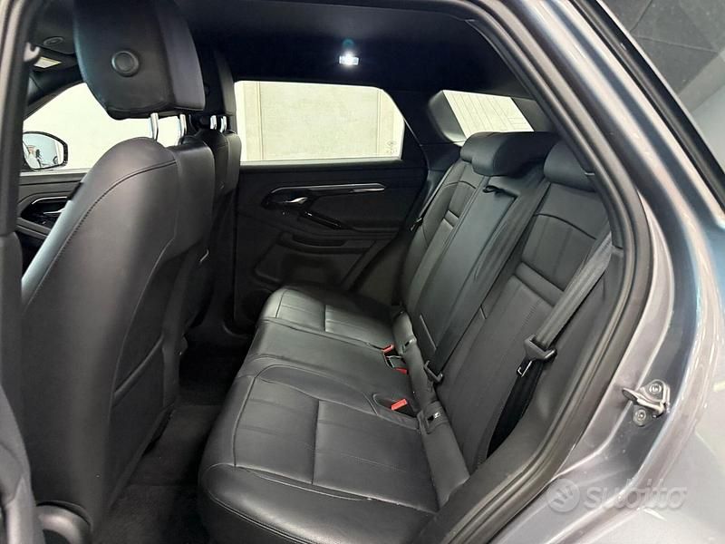 Usata Land Rover Range Rover evoque R-Dynamic 204 CV (150 kW) 2022 Grigio SUV