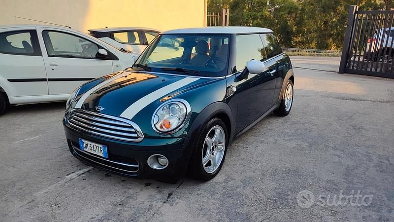 Usata Mini Cooper Coupé 108 CV (79 kW) 2009 Verde Coupé