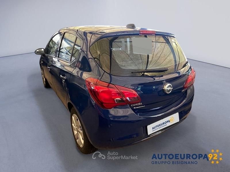 Usata Opel Corsa 90 CV (66 kW) 2018 Blu Berlina