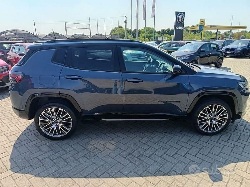 Usata Jeep Compass Summit 131 CV (96 kW) 2024 Blu SUV
