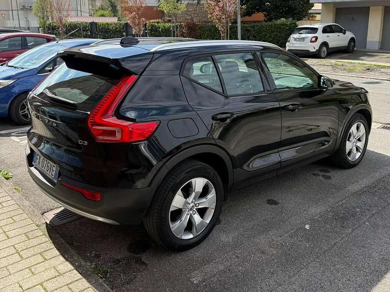 Usata Volvo XC40 150 CV (110 kW) 2019 Nero SUV