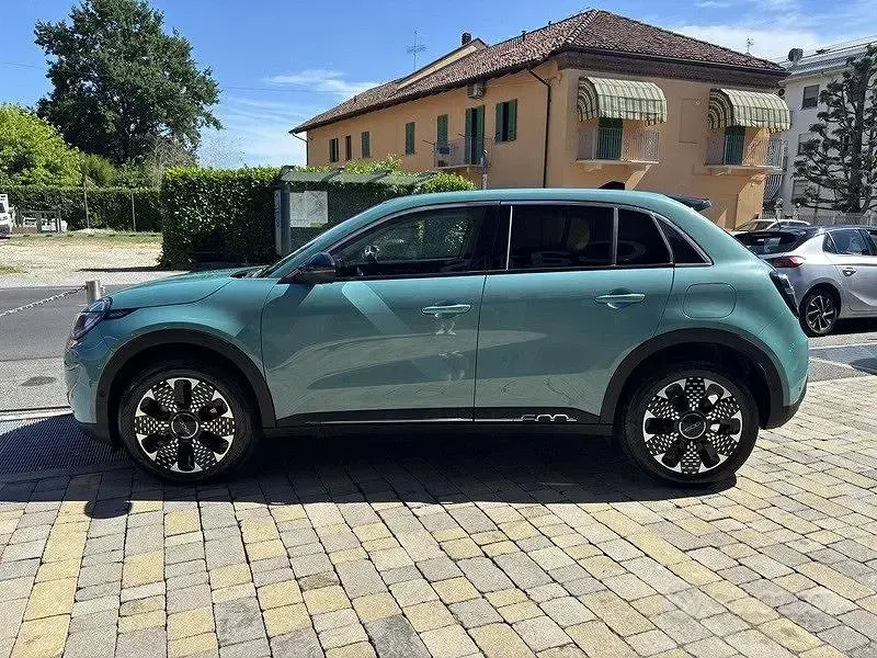 Usata Fiat 600 La Prima 101 CV (74 kW) 2025 Verde SUV
