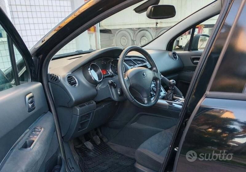 Usata Peugeot 3008 115 CV (84 kW) 2012 Nero Monovolume