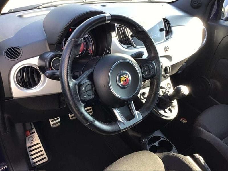 Usata Abarth 595 145 CV (106 kW) 2021 Blu Utilitaria