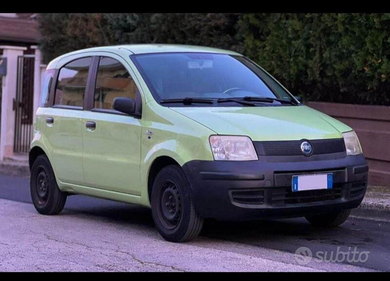 Usata Fiat Punto 54 CV (39 kW) 2004 Utilitaria