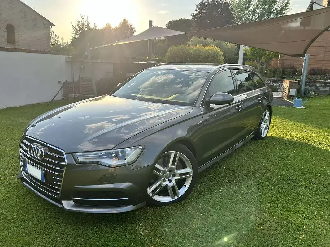 Usata Audi A6 Ambiente 218 CV (160 kW) 2016 Grigio Station wagon