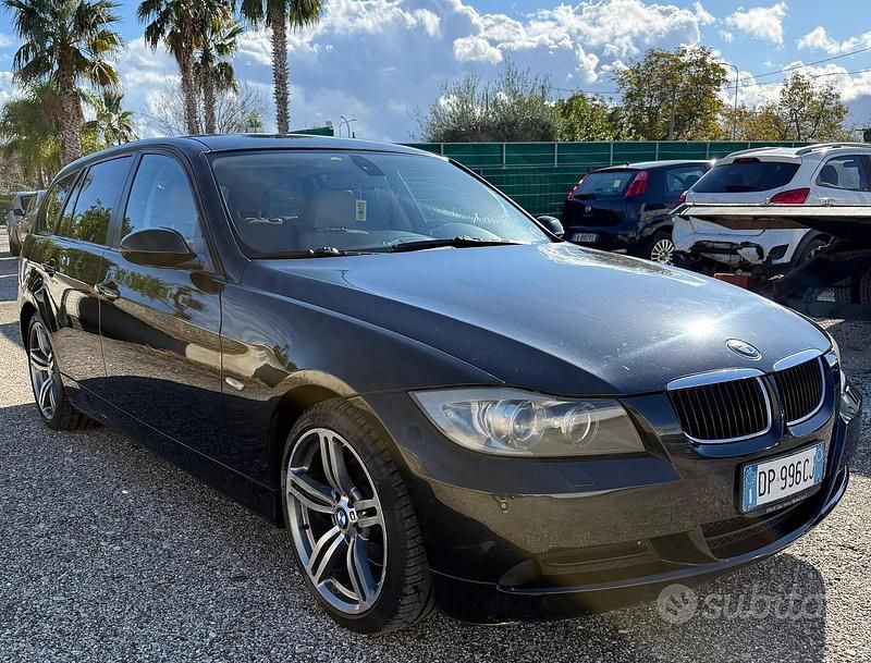 Usata BMW 320 176 CV (129 kW) 2007 Nero Station wagon
